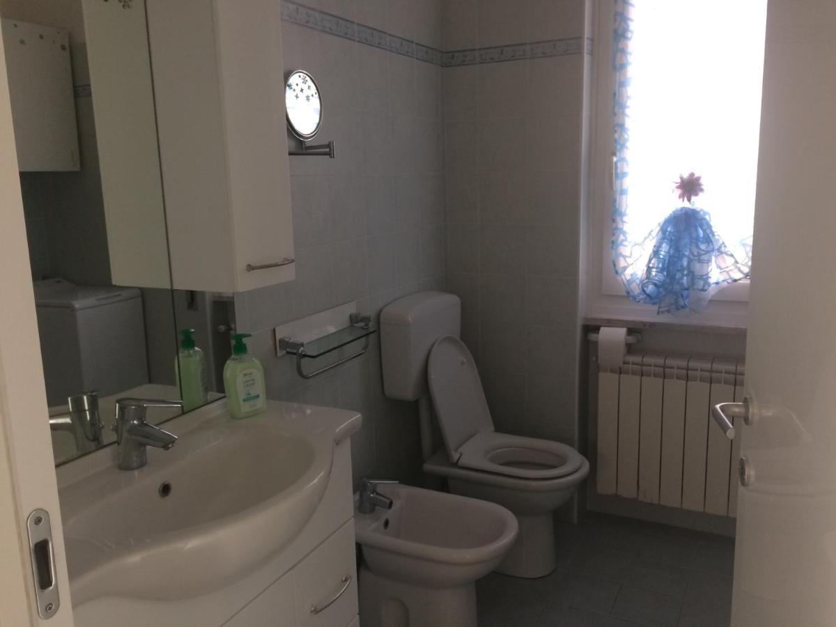 A Casa Di Nonna Luciana - Trilocale Con Giardino Διαμέρισμα Ceriale Εξωτερικό φωτογραφία